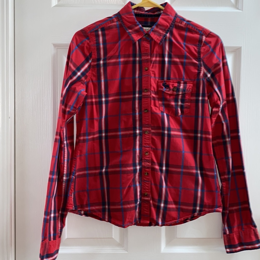 Abercrombie & Fitch Button-Up Top. Size S.